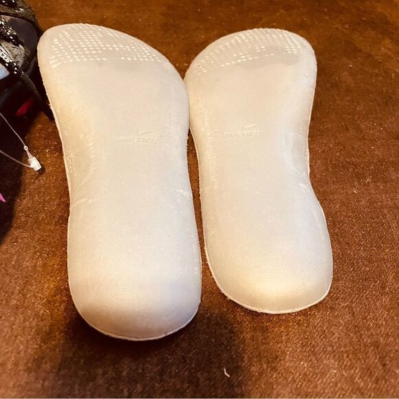 Mint Condition Nike Off-white Terra Kiger womens 8.5 US 40 EUR Black Pink White - Picture 10 of 11